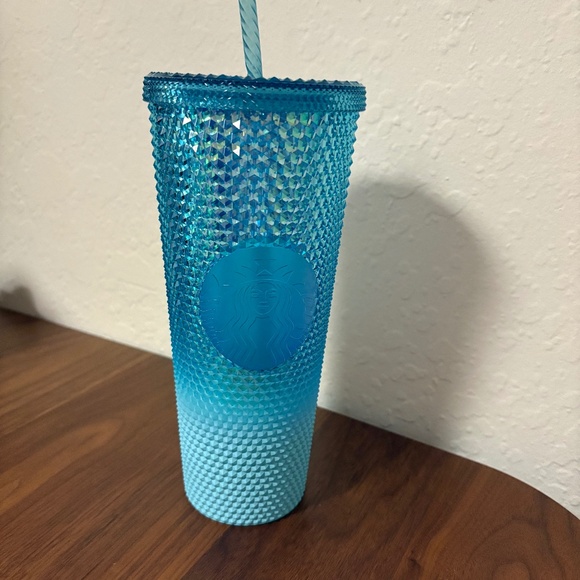 NWT Glacier Blue Ombre Gradient Studded Tumbler 2023 - Picture 1 of 7